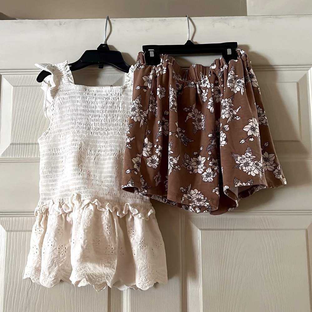 RARE EDITIONS Girl’s 2 pc short set